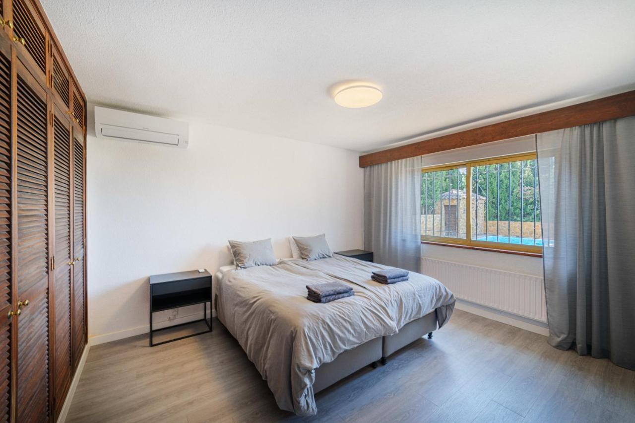 Villa Mimosa Sleeps 8 With Heated Pool Santa Fe de los Boliches Exterior foto